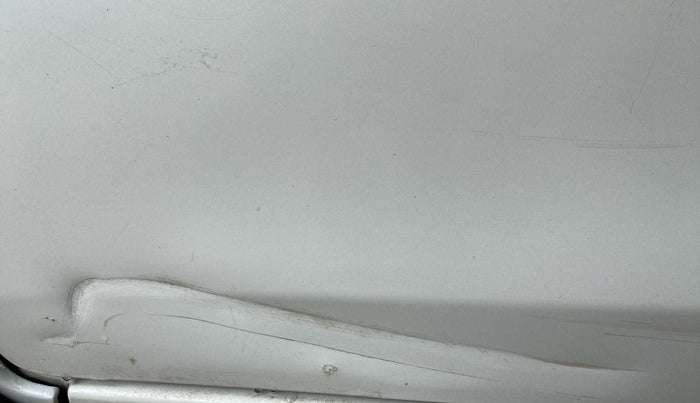 2016 Maruti Celerio ZXI AMT, Petrol, Automatic, 39,714 km, Front passenger door - Slightly dented