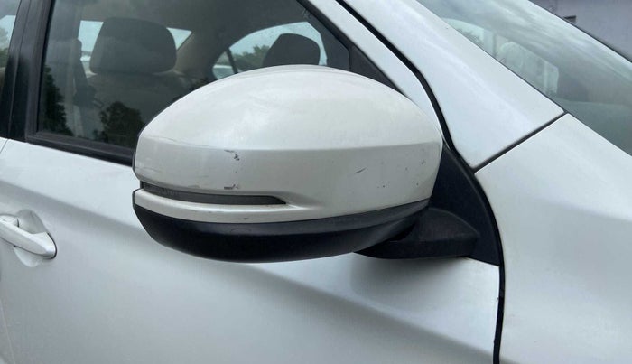 2018 Honda Amaze 1.2L I-VTEC S, Petrol, Manual, 66,693 km, Right rear-view mirror - Minor scratches