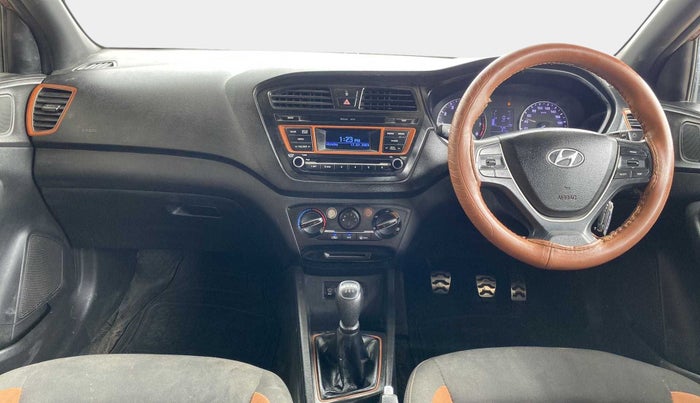 2016 Hyundai i20 Active 1.2 S, Petrol, Manual, 60,921 km, Dashboard
