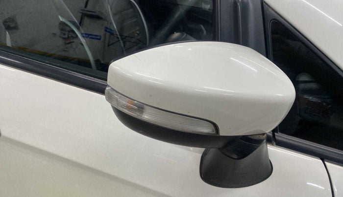 2018 Ford Ecosport TREND 1.5L PETROL, Petrol, Manual, 58,324 km, Right rear-view mirror - Mirror has minor damage