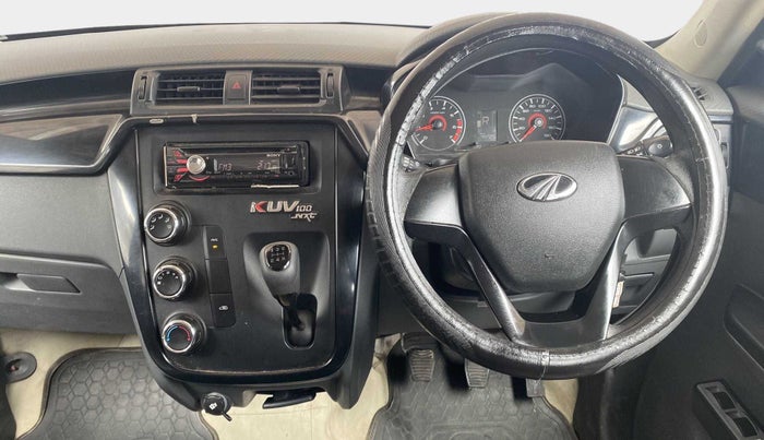 2018 Mahindra KUV 100 NXT K2 P 6 STR, Petrol, Manual, 44,721 km, Steering Wheel Close Up