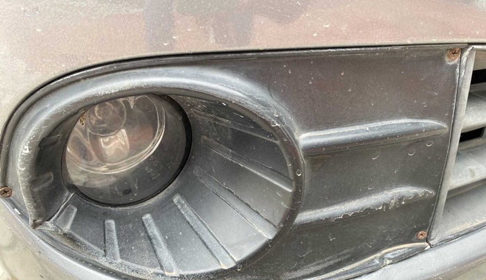 2011 Maruti Wagon R 1.0 LXI, Petrol, Manual, 25,090 km, Right fog light - Not working