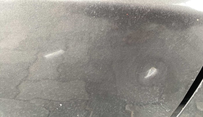 2014 Maruti Ertiga ZXI, Petrol, Manual, 47,326 km, Right rear door - Minor scratches