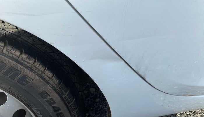 2014 Hyundai Eon ERA +, Petrol, Manual, 63,331 km, Right quarter panel - Minor scratches