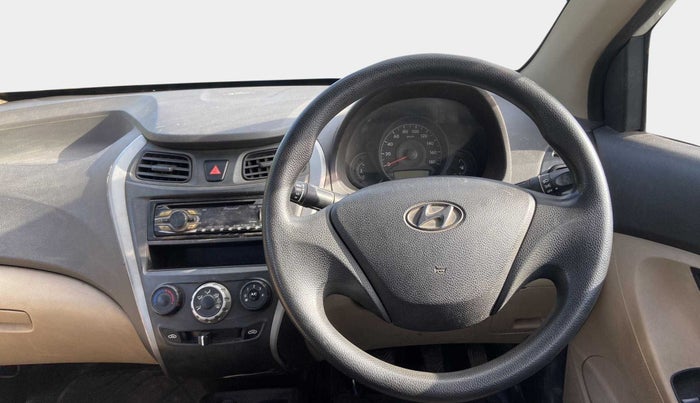 2014 Hyundai Eon ERA +, Petrol, Manual, 63,331 km, Steering Wheel Close Up