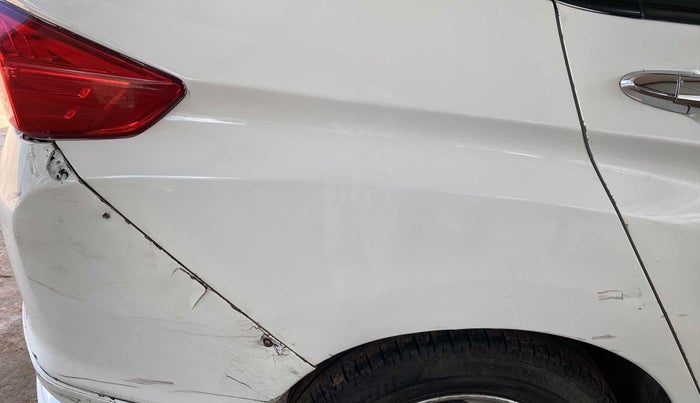 2014 Honda City 1.5L I-VTEC V MT, Petrol, Manual, 64,917 km, Right quarter panel - Minor scratches