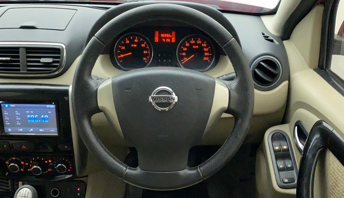 2015 Nissan Terrano XV D THP 110 PS, Diesel, Manual, 97,150 km, Steering Wheel Close Up