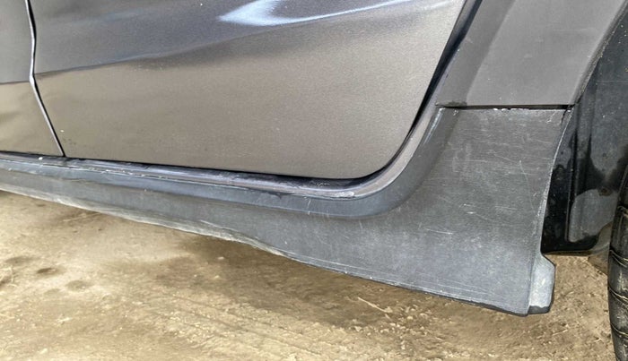 2018 Ford FREESTYLE AMBIENTE 1.5 DIESEL, Diesel, Manual, 90,109 km, Left running board - Minor scratches