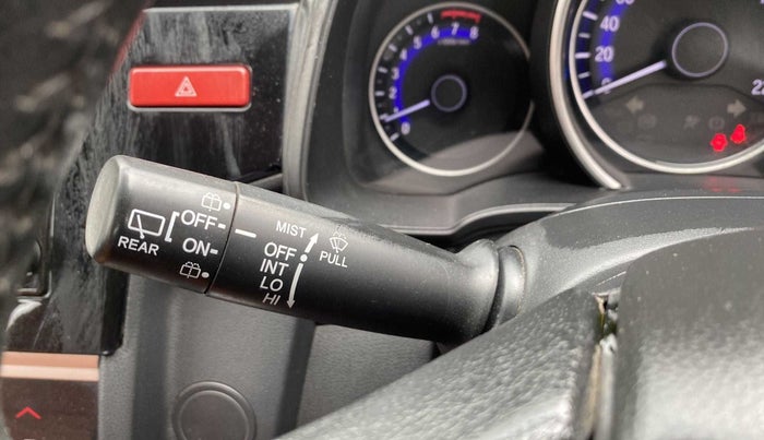 2016 Honda Jazz 1.2L I-VTEC VX, Petrol, Manual, 38,693 km, Combination switch - Wiper speed adjustment non-functional