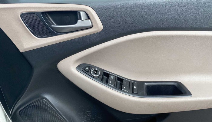 2018 Hyundai Elite i20 ASTA 1.2  CVT, Petrol, Automatic, 62,711 km, Driver Side Door Panels Control