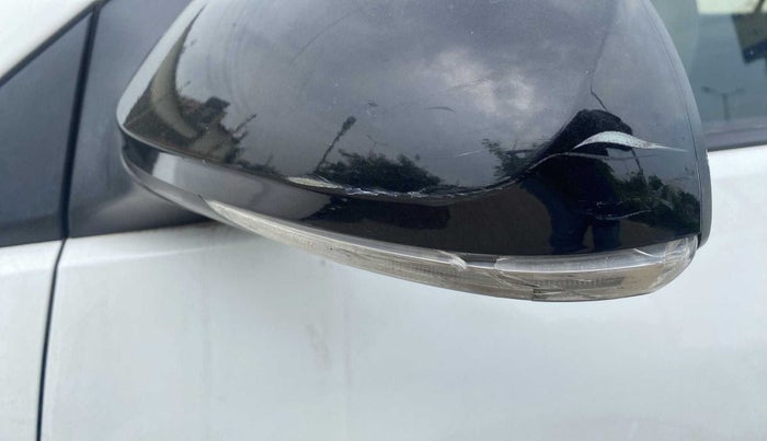 2019 Hyundai NEW SANTRO SPORTZ AMT ANNIVERSARY EDITION, Petrol, Automatic, 28,303 km, Left rear-view mirror - Indicator light has minor damage