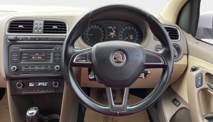2015 Skoda Rapid 1.5 TDI CR ELEGANCE PLUS AT, Diesel, Automatic, 80,848 km, Steering Wheel Close Up