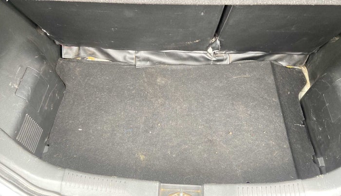 2018 Maruti IGNIS ZETA 1.2 AMT, Petrol, Automatic, 74,072 km, Boot Inside