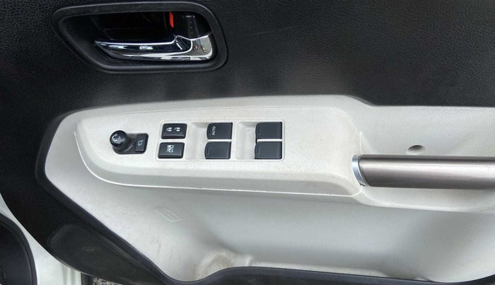 2018 Maruti IGNIS ZETA 1.2 AMT, Petrol, Automatic, 74,213 km, Driver Side Door Panels Control