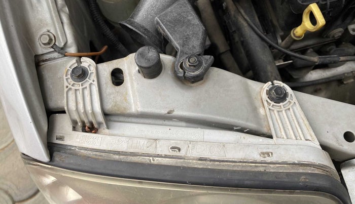 2013 Hyundai Santro Xing GL PLUS, Petrol, Manual, 59,120 km, Right headlight - Clamp has minor damage