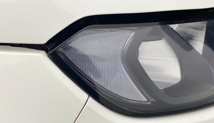 2018 Ford Ecosport TITANIUM 1.0L ECOBOOST SPORTS(SUNROOF), Petrol, Manual, 64,485 km, Right headlight - Minor scratches