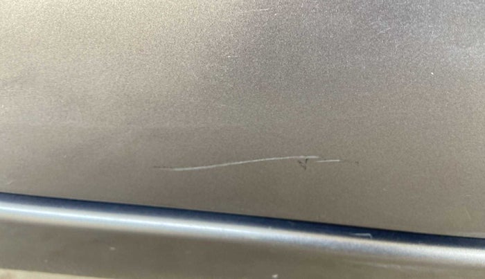 2015 Maruti Celerio VXI, Petrol, Manual, 72,932 km, Right rear door - Minor scratches