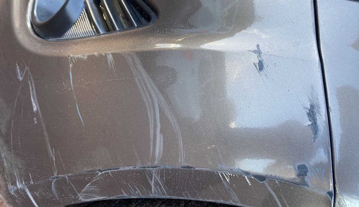 2014 Maruti Ritz VXI, Petrol, Manual, 52,399 km, Front bumper - Minor scratches