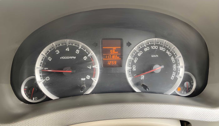 2014 Maruti Ertiga VXI, Petrol, Manual, 1,17,166 km, Odometer Image