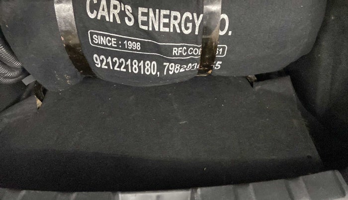 2018 Tata NEXON XM PETROL, CNG, Manual, 90,910 km, Dicky (Boot door) - Tool missing