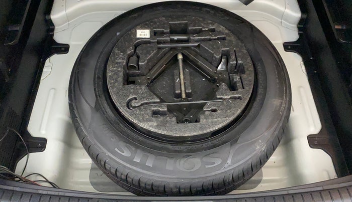 2018 Hyundai Creta E PLUS 1.6 PETROL, Petrol, Manual, 39,084 km, Spare Tyre
