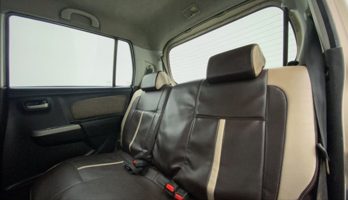 2014 Maruti Wagon R 1.0 VXI, Petrol, Manual, 1,14,840 km, Right Side Rear Door Cabin