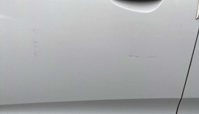 2015 Hyundai Eon ERA +, Petrol, Manual, 54,864 km, Front passenger door - Minor scratches