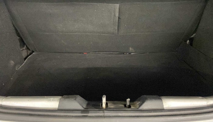 2016 Tata Tiago XZ PETROL, Petrol, Manual, 30,142 km, Boot Inside
