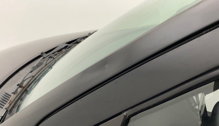 2015 Maruti Swift VXI, Petrol, Manual, 48,681 km, Left A pillar - Slightly dented