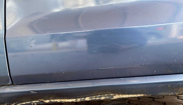 2016 Volkswagen Ameo HIGHLINE1.2L, Petrol, Manual, 87,098 km, Left running board - Slightly dented