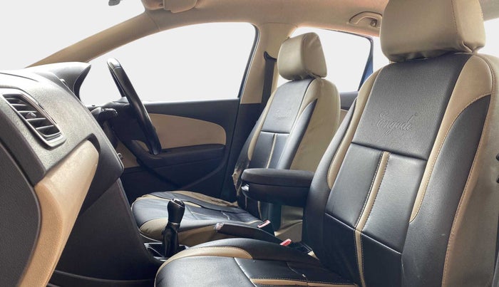 2016 Volkswagen Ameo HIGHLINE1.2L, Petrol, Manual, 87,098 km, Right Side Front Door Cabin