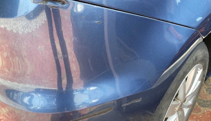 2016 Volkswagen Ameo HIGHLINE1.2L, Petrol, Manual, 87,098 km, Rear bumper - Minor damage