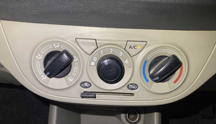 2016 Maruti Alto K10 VXI, Petrol, Manual, 28,083 km, AC Unit - Directional switch has minor damage