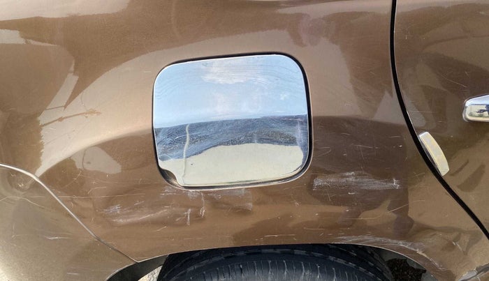 2012 Renault Duster 110 PS RXZ DIESEL, Diesel, Manual, 1,21,243 km, Right quarter panel - Minor scratches