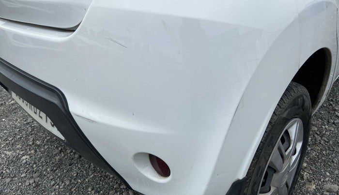 2017 Datsun Redi Go T(O) 1.0, Petrol, Manual, 57,786 km, Rear bumper - Minor scratches