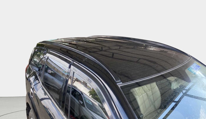 2018 Mahindra XUV500 W5, Diesel, Manual, 45,329 km, Roof