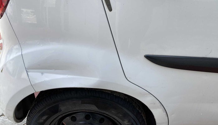 2015 Maruti Ritz VDI, Diesel, Manual, 77,735 km, Right quarter panel - Minor scratches