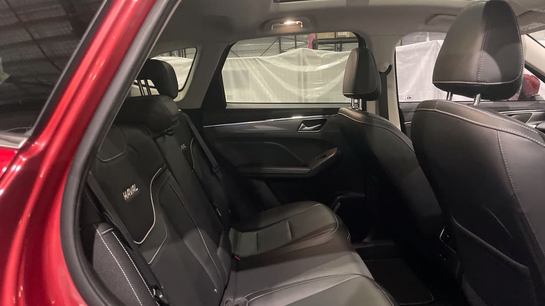2022 GWM Haval Jolion Vanta, Automatic, 50435 km, Right Side Rear Door Cabin View