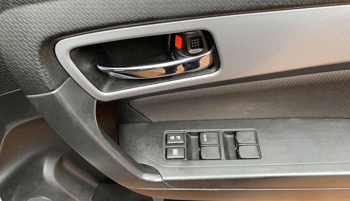 2022 Toyota URBAN CRUISER PREMIUM GRADE MT, Petrol, Manual, 25,878 km, Driver Side Door Panels Control
