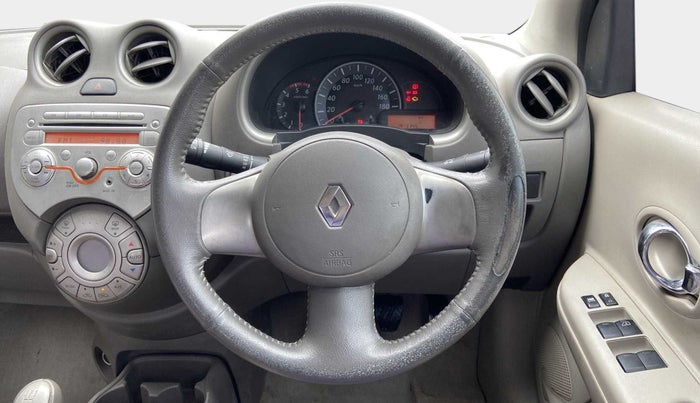 2013 Renault Pulse RXZ DIESEL, Diesel, Manual, 1,10,106 km, Steering Wheel Close Up