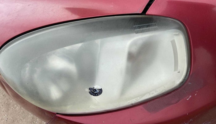 2013 Renault Pulse RXZ DIESEL, Diesel, Manual, 1,10,106 km, Right headlight - Faded
