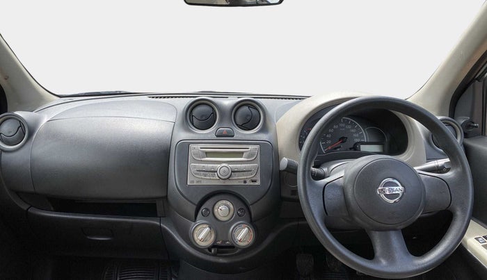 2016 Nissan Micra Active XV, Petrol, Manual, 25,205 km, Dashboard
