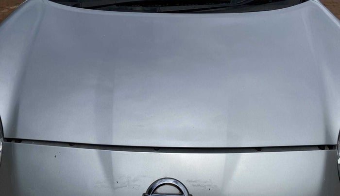 2016 Nissan Micra Active XV, Petrol, Manual, 25,205 km, Bonnet (hood) - Slightly dented