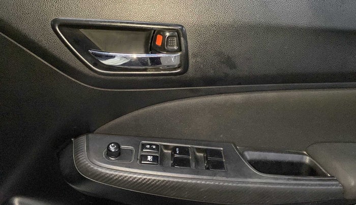2018 Maruti Swift VXI, Petrol, Manual, 35,164 km, Driver Side Door Panels Control