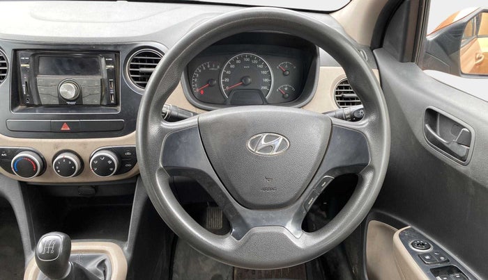 2017 Hyundai Grand i10 MAGNA 1.2 KAPPA VTVT, Petrol, Manual, 26,226 km, Steering Wheel Close Up