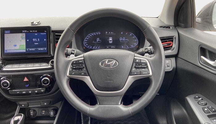 2020 Hyundai Verna SX (O) 1.0 TURBO DCT, Petrol, Automatic, 37,911 km, Steering Wheel Close Up