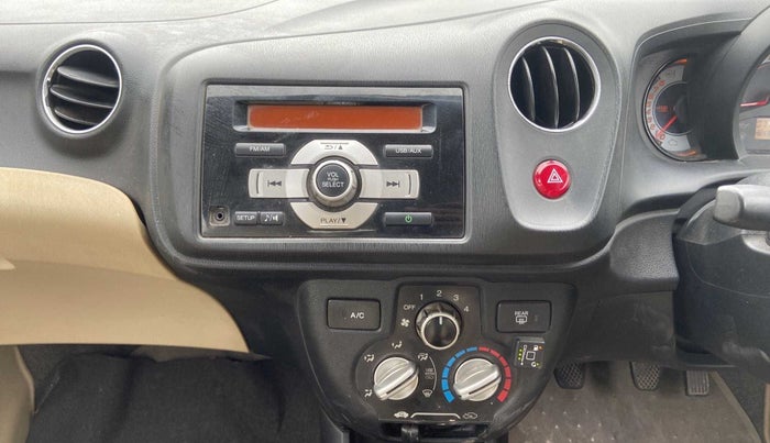 2014 Honda Brio S MT, CNG, Manual, 77,651 km, Air Conditioner