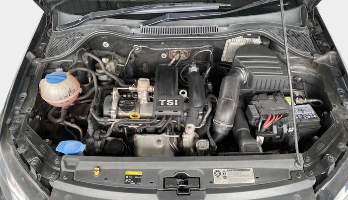 2017 Volkswagen Vento HIGHLINE PETROL AT, Petrol, Automatic, 51,245 km, Open Bonet