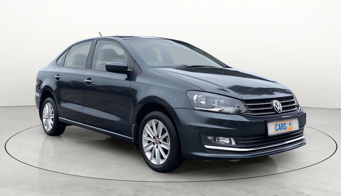 2017 Volkswagen Vento HIGHLINE PETROL AT, Petrol, Automatic, 51,245 km, Right Front Diagonal