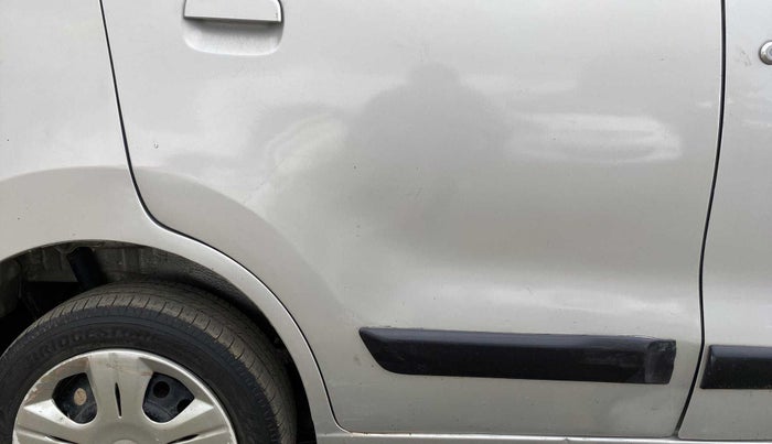 2017 Maruti Wagon R 1.0 VXI, Petrol, Manual, 58,249 km, Right rear door - Slightly dented